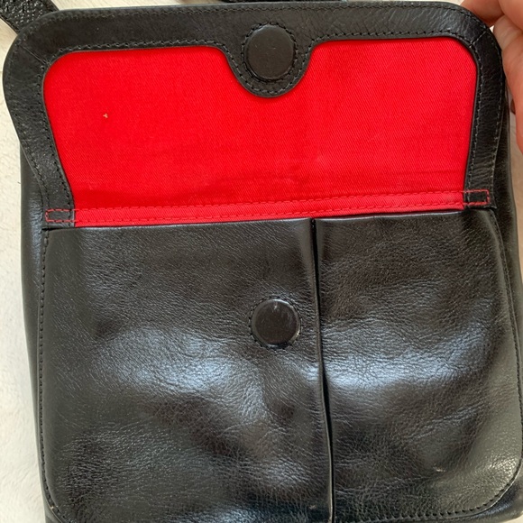 BLACK HOBO BAG W/RED LINING - Picture 7 of 7